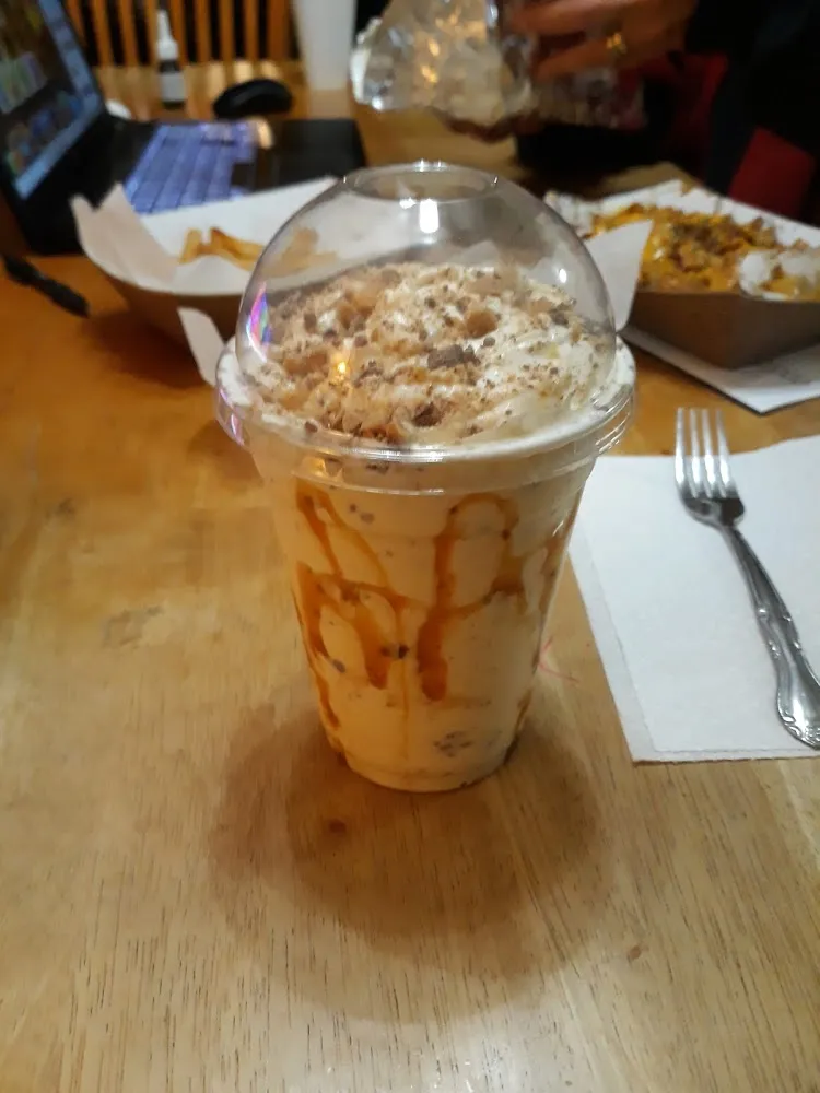 Caramel Toffee Milkshake